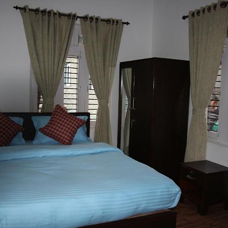 Hope Guest House Pokhara Bagian luar foto