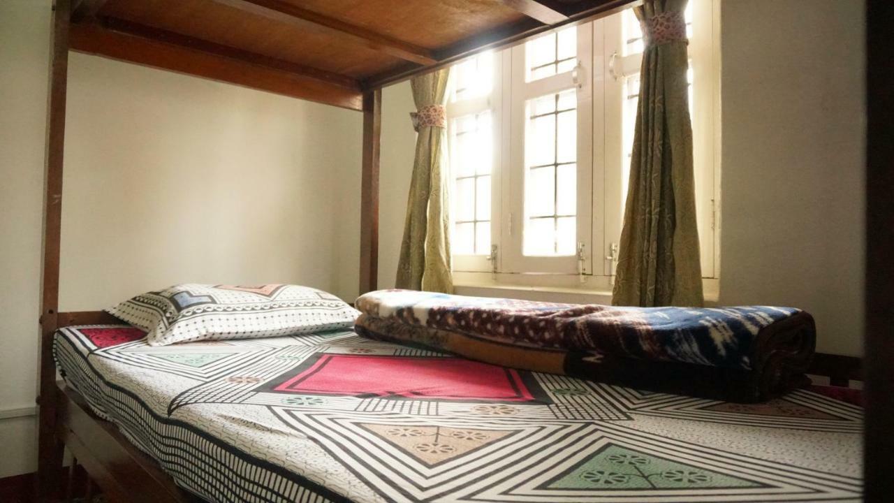 Hope Guest House Pokhara Bagian luar foto