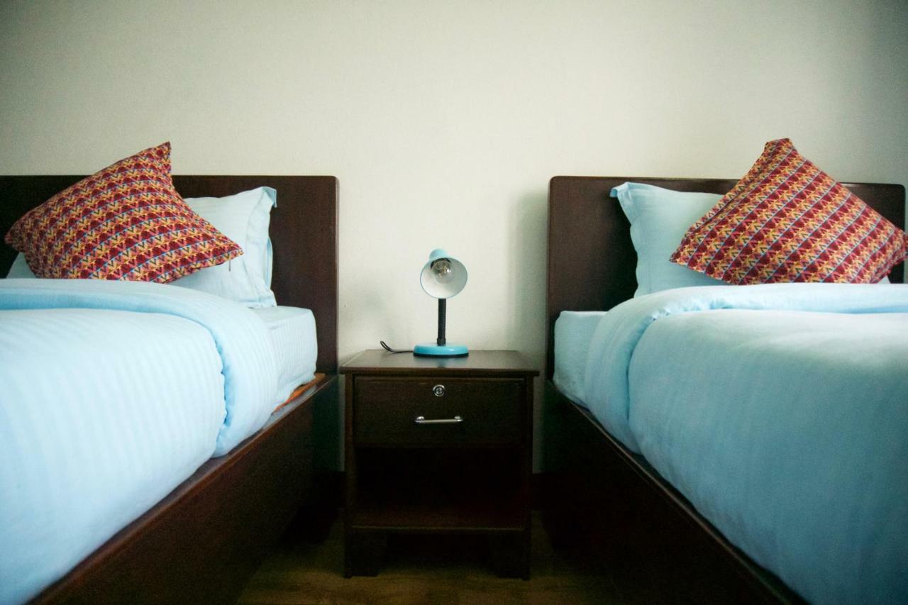 Hope Guest House Pokhara Bagian luar foto