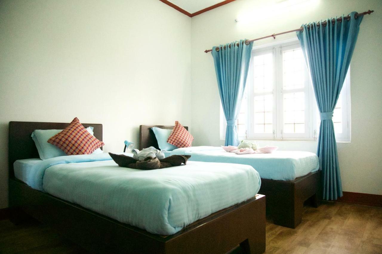 Hope Guest House Pokhara Bagian luar foto