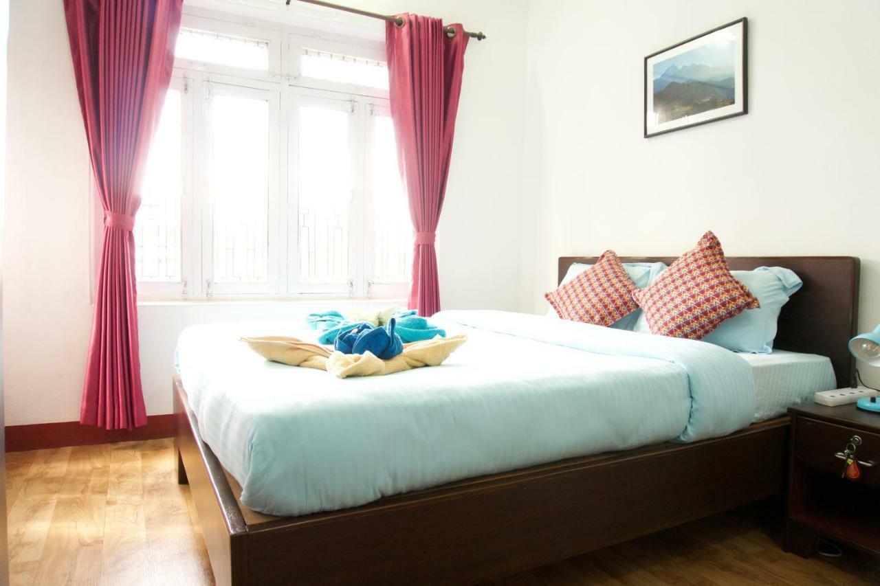 Hope Guest House Pokhara Bagian luar foto