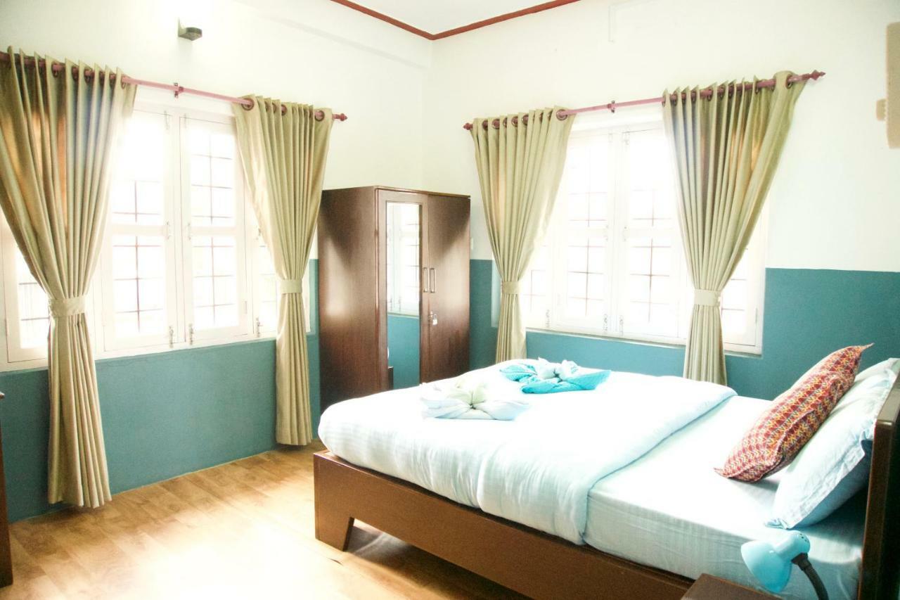 Hope Guest House Pokhara Bagian luar foto